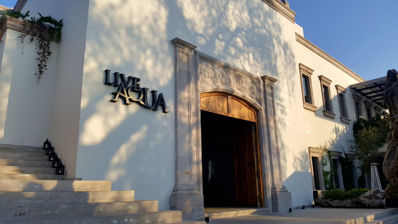 Interview With Luis Neri Manager At Live Aqua Resort Mexico Bodegas Resalte De Penafiel